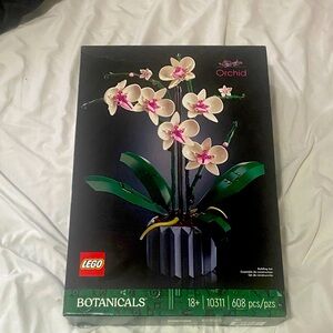 LEGO Orchid Botanical Set with White and Pink Blooms